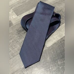 Pronto Uomo Iridescent Blue Red Tie